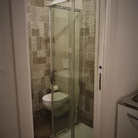 Garruba 101 Pensjonat Bari
