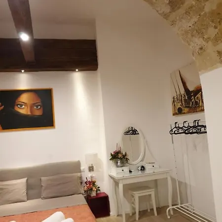 Garruba 101 בית הארחה 3*