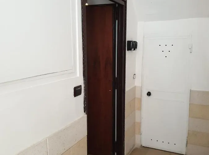 Garruba 101 Affittacamere 3*